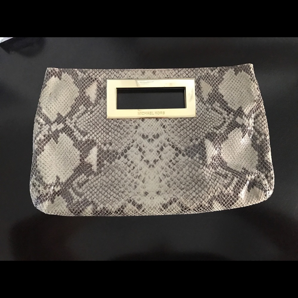 Michael Kors Clutch